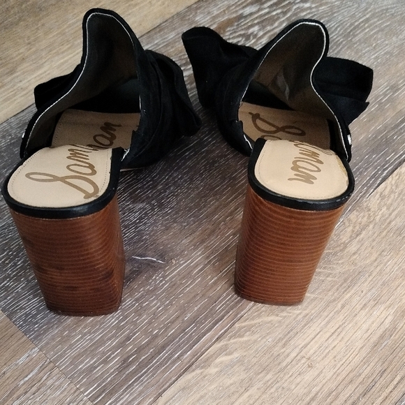 Sam Edelman Black Mules with Textured Bow and Block Heel - Picture 4 of 9